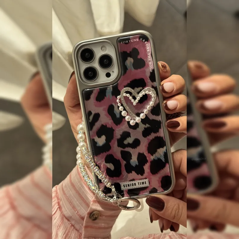 پلنگی قلب مرواریدی به همراه بند Pearl Heart Leopard with Strap 3