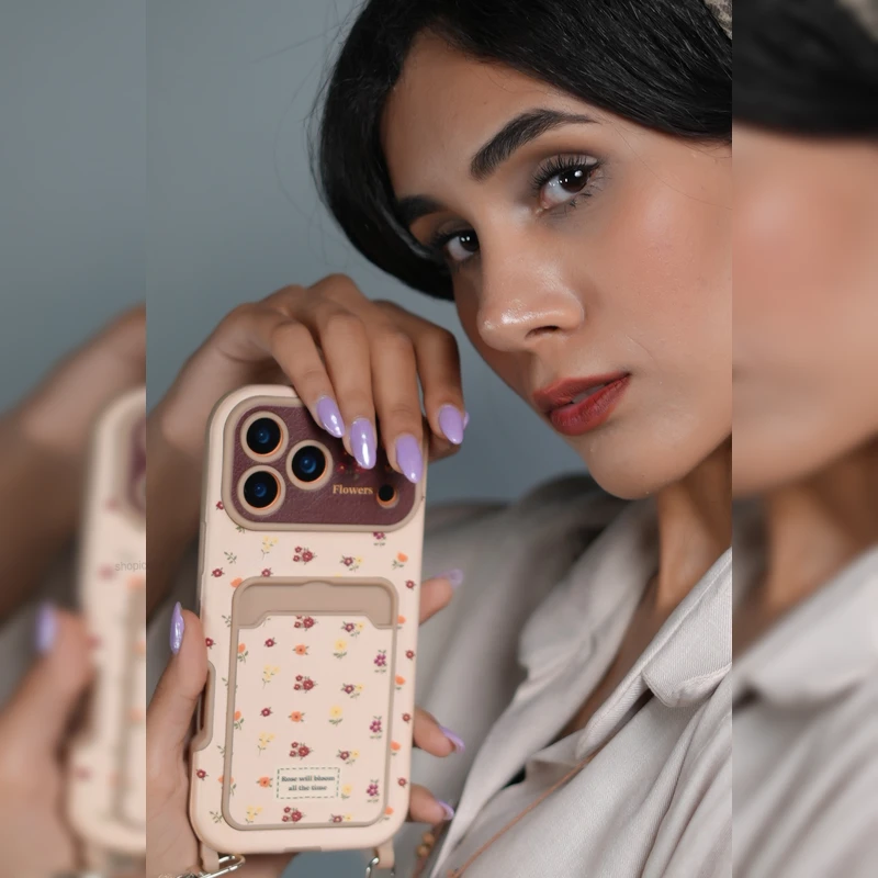 رز ریز جاکارتی به همراه بند Mini Rose Card Strap 10