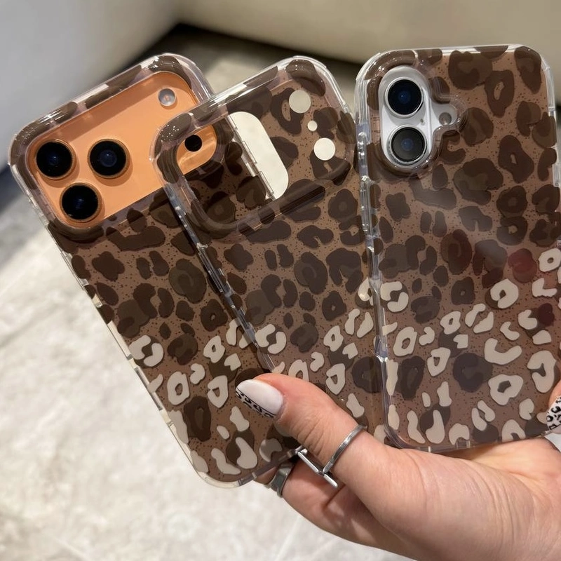 پلنگی شفاف همراه آویز Leopard Clear Charm 14