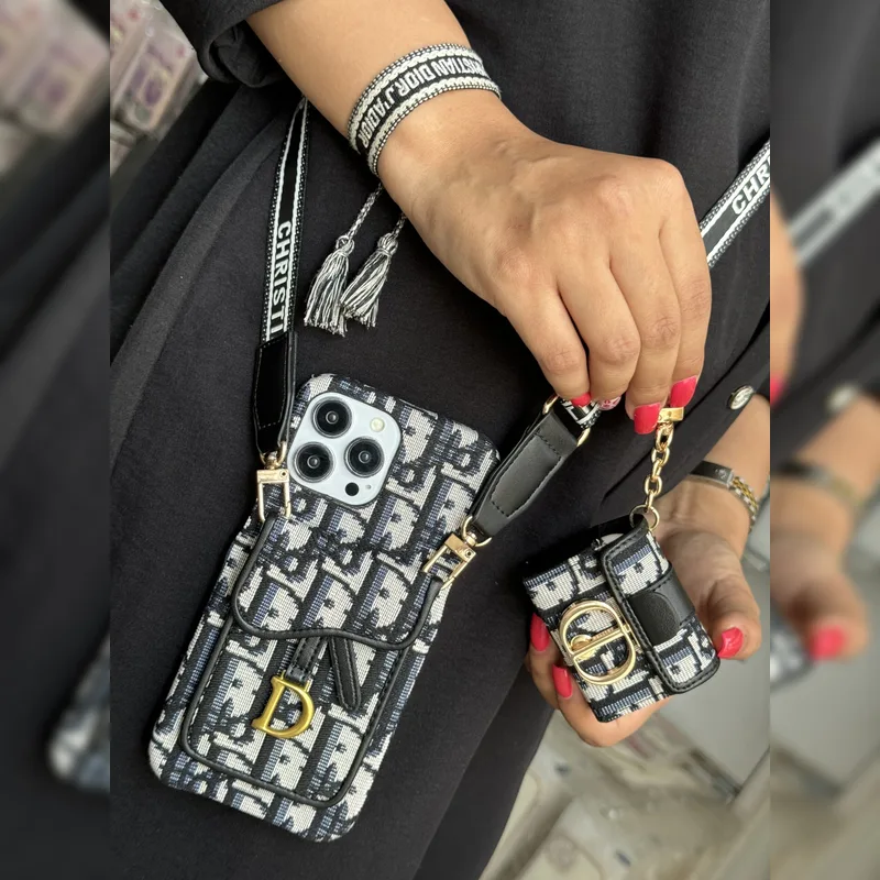 دیور جاکارتی لوگو فلزی آویز یک طرفه Dior Metal Logo Card Slot One Side Strap 5