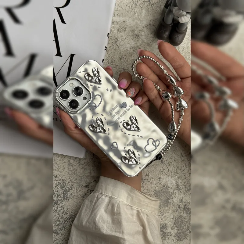 قلب نقره ای براق همراه بند Shiny Silver Heart With Strap 1